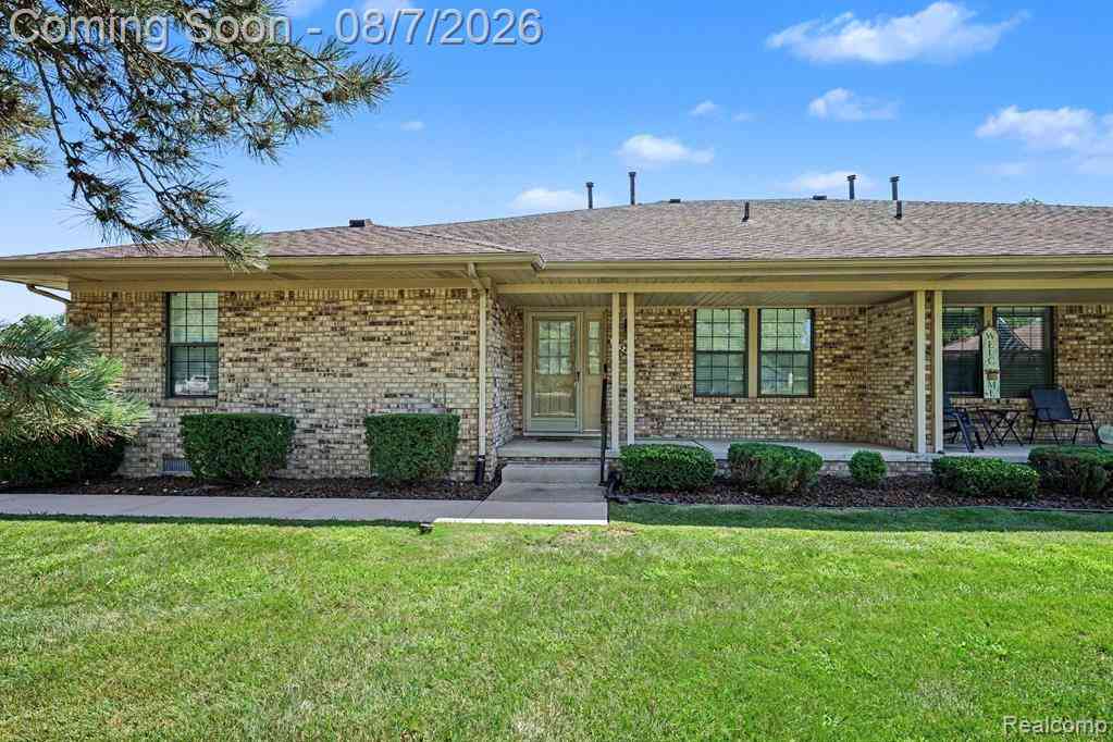 Condo For Sale - 33542 Meldrum Street <br/> New Baltimore, MI 48047