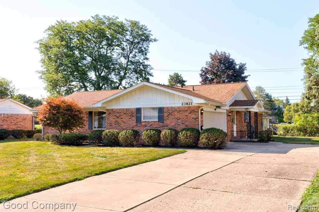 Homes For Sale - 23821 Hazen Street <br/> Southfield, MI 48033
