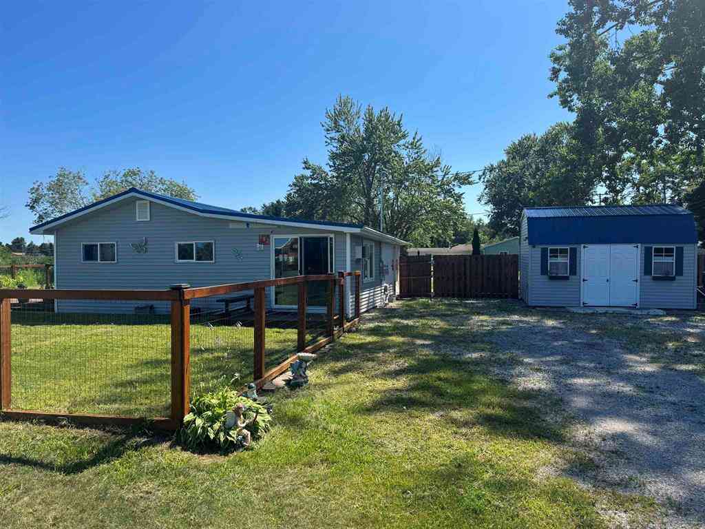 Homes For Sale - 382 Smith Street <br/> Oscoda, MI 48750
