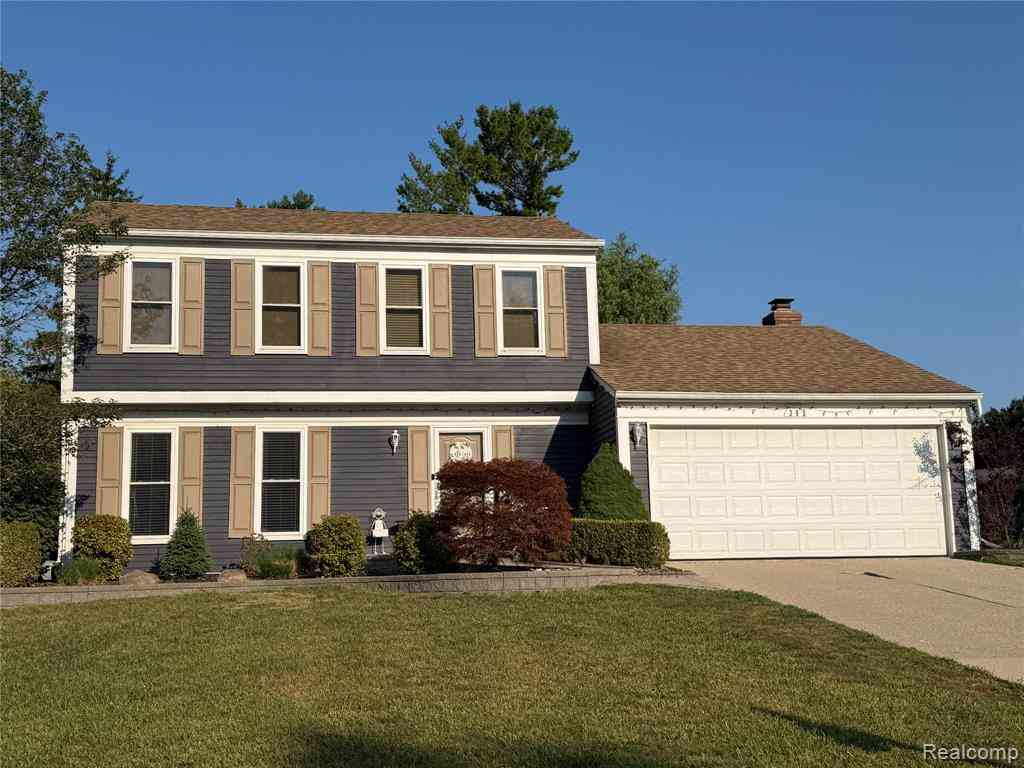 Homes For Sale - 385 Arlington Drive <br/> Rochester, MI 48307