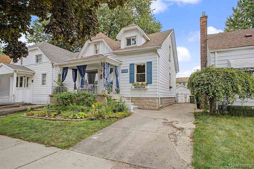 Homes For Sale - 15596 Thomas Avenue <br/> Wayne County, Allen Park, MI 48101