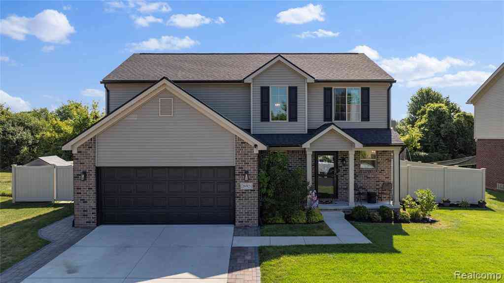 Homes For Sale - 26921 Cedar Run Court <br/> Trenton, MI 48183