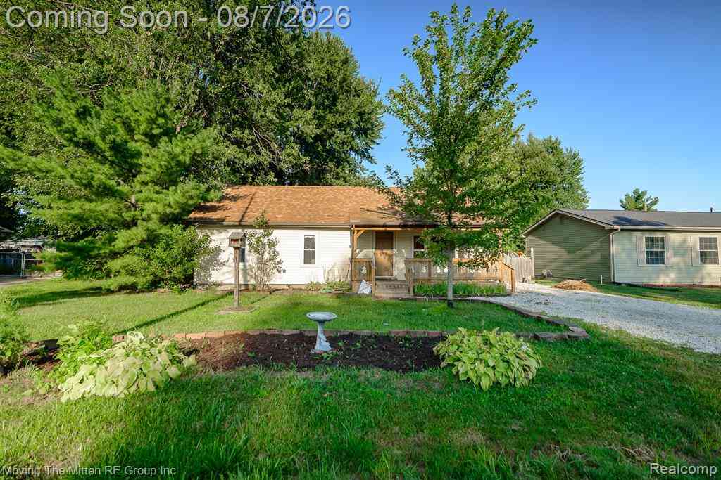 Homes For Sale - 26247 Weigel Road <br/> Wayne County, New Boston, MI 48164