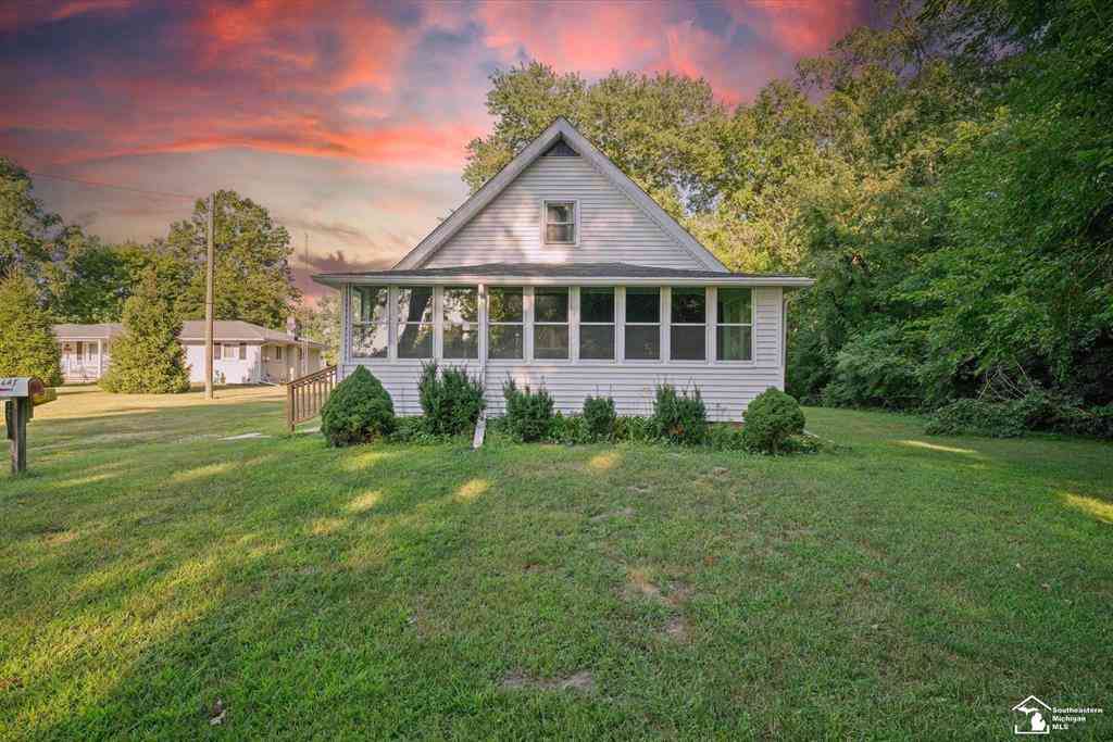 Homes For Sale - 12202 Harris Street <br/> Carleton, MI 48117