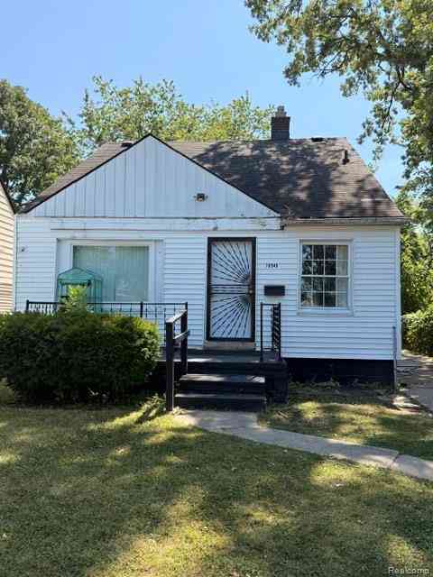 Homes For Sale - 18945 Sawyer Street <br/> Detroit, MI 48228