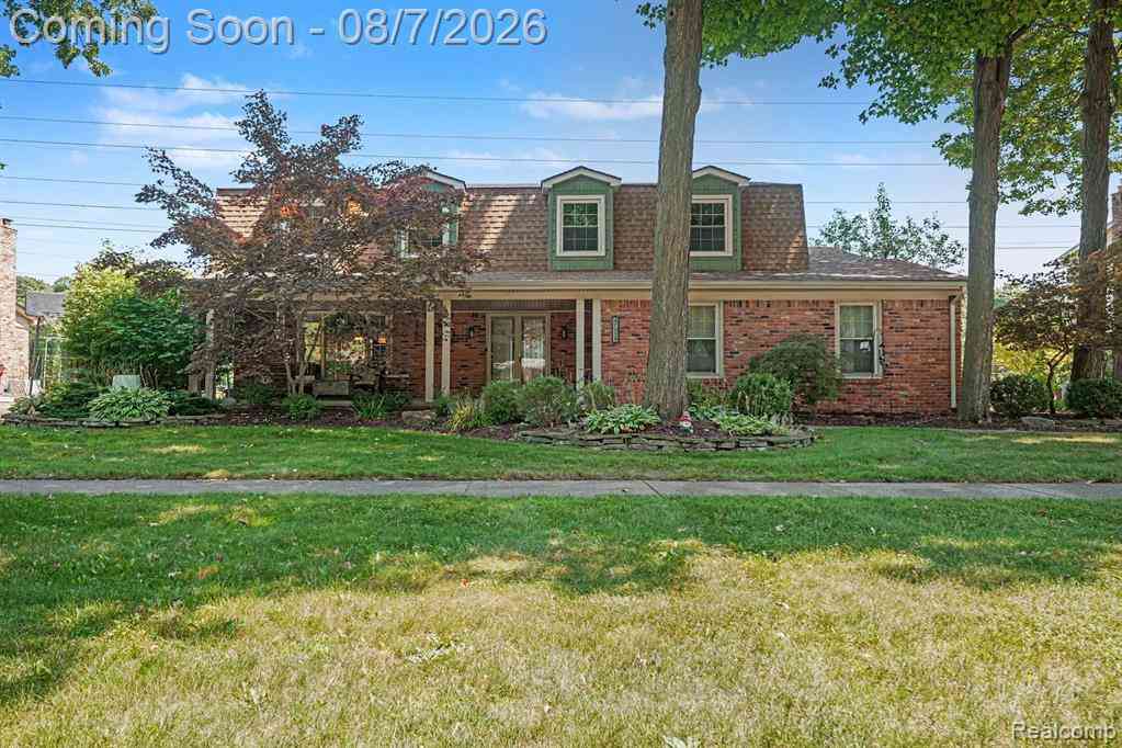 Homes For Sale - 47974 Ben Franklin Drive <br/> Utica, MI 48315