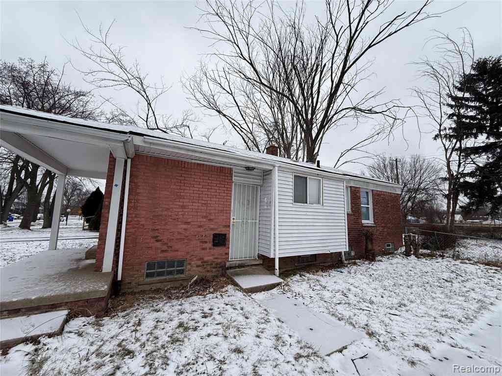 Homes For Sale - 12000 Ashton Avenue <br/> Detroit, MI 48228