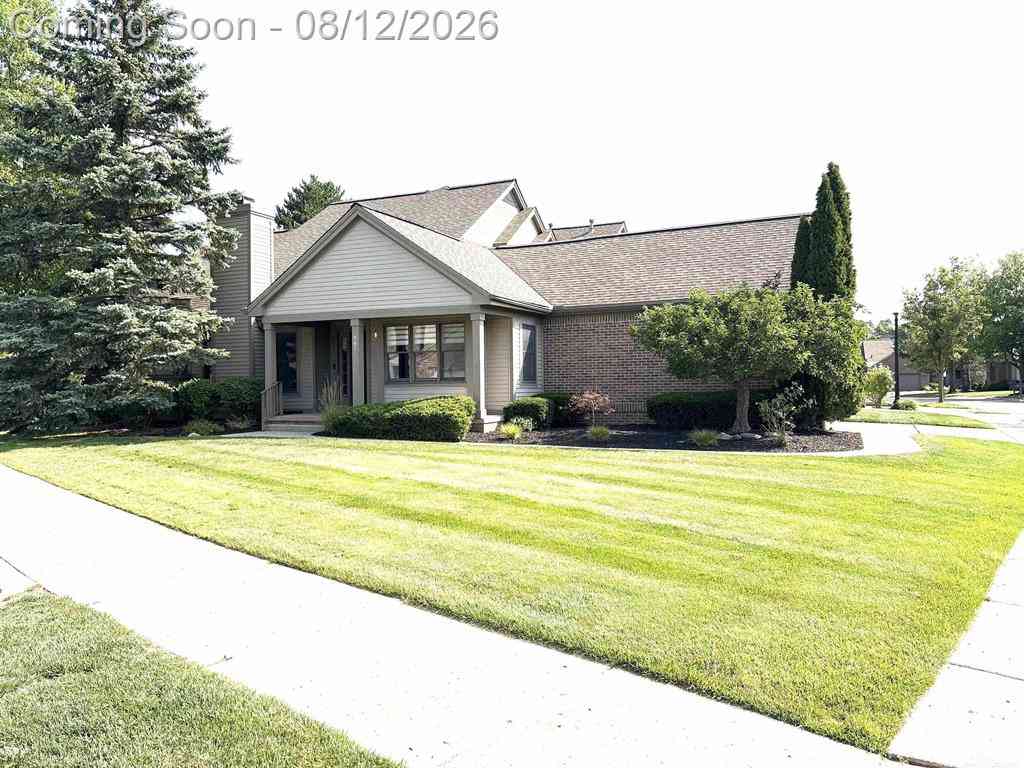 Condo For Sale - 561 Galen Circle <br/> Ann Arbor, MI 48103