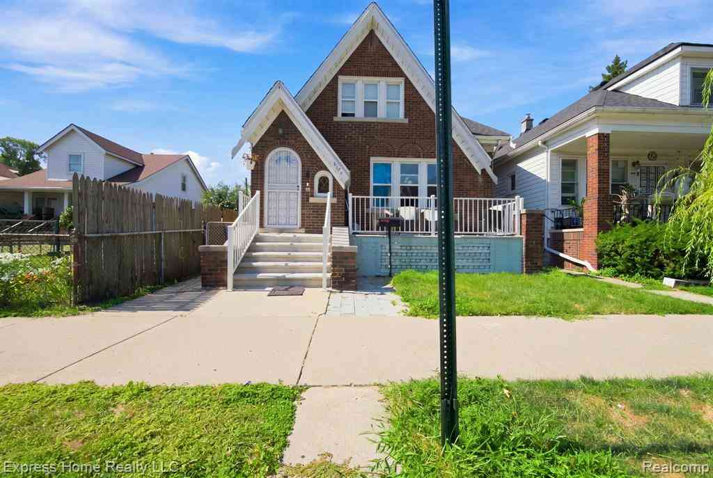 Homes For Sale - 5127 Harold Street <br/> Wayne County, Hamtramck, MI 48212