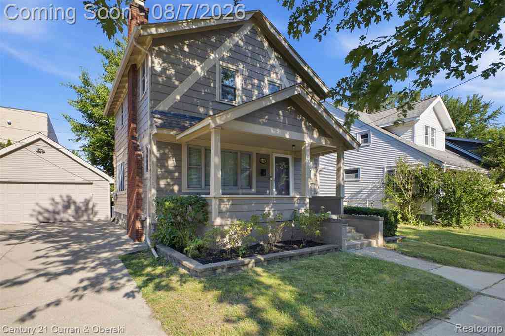 Homes For Sale - 916 Knowles Street <br/> Royal Oak, MI 48067