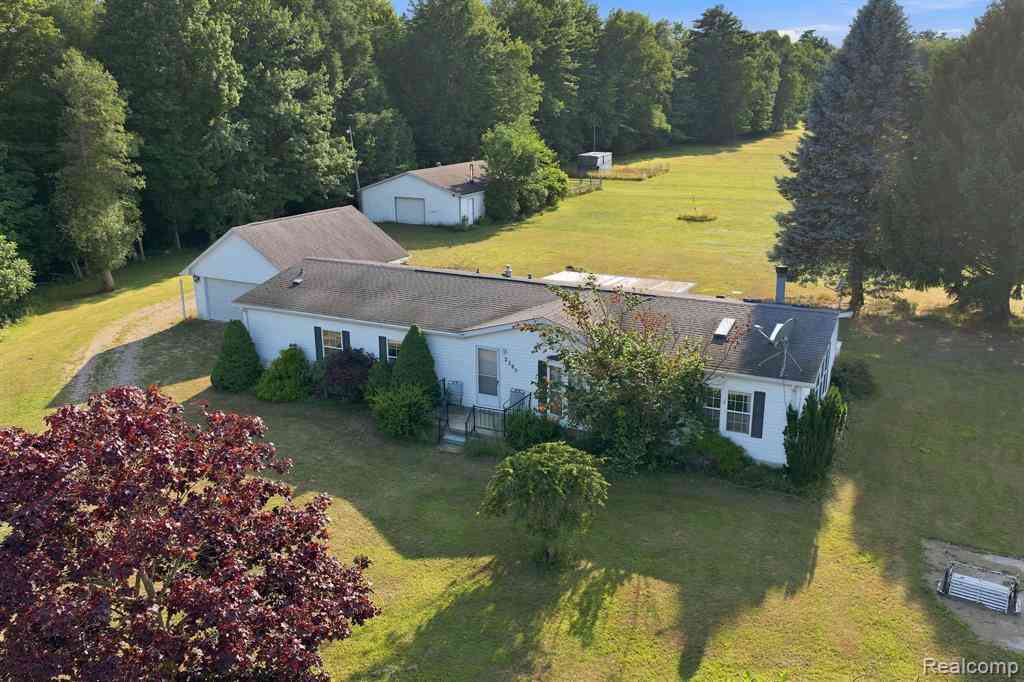 Homes For Sale - 2390 Lakeshore Road <br/> Sanilac County, Applegate, MI 48401