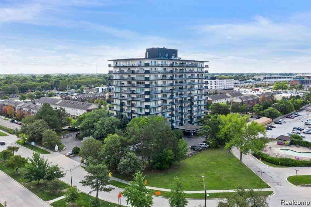 Condo For Sale - 15801 Providence Drive  #9A<br/> Oakland County, Southfield, MI 48075