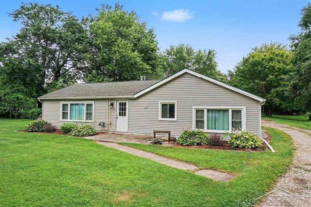 Homes For Sale - 1375 S Poseyville Road <br/> Midland County, Midland, MI 48640