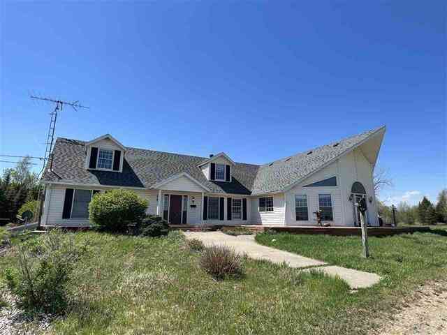 Homes For Sale - 6600 Cemetery Road <br/> Tuscola County, Clifford, MI 48727