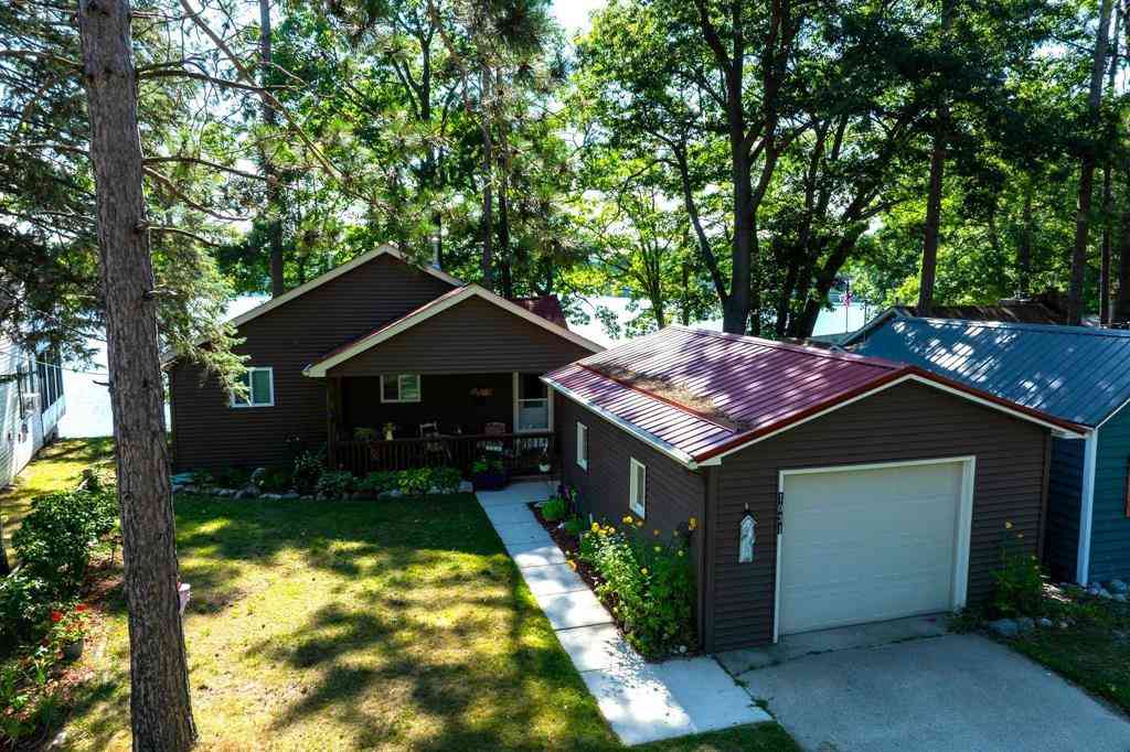 Homes For Sale - 1031 N Crooked Lake Drive <br/> Lake, MI 48632