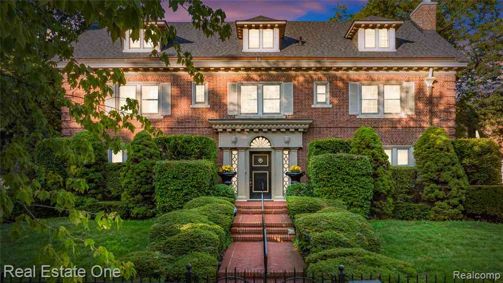 Homes For Sale - 1764 Seminole  <br/> Detroit, MI 48214