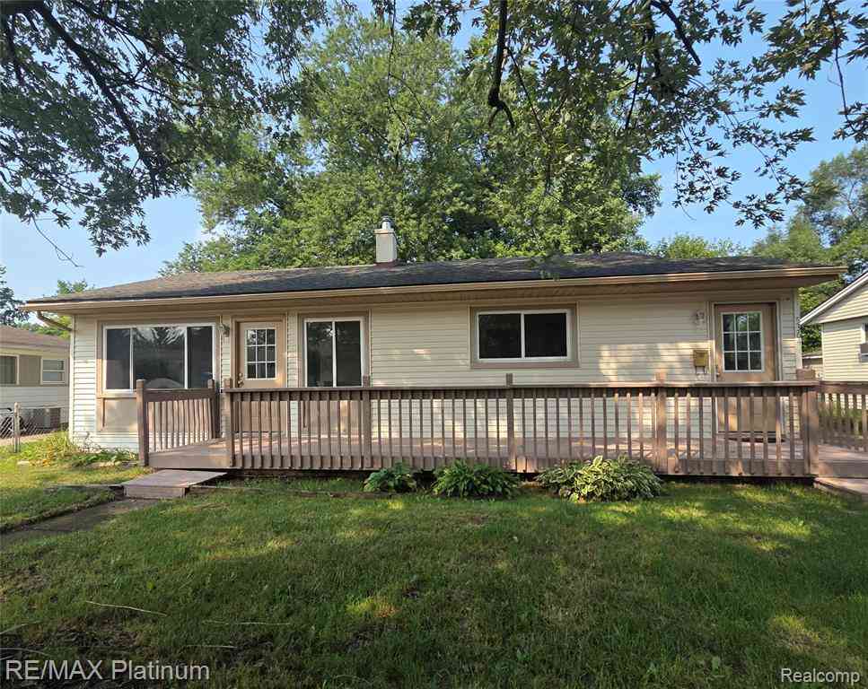Homes For Sale - 5364 Ethel Street <br/> Brighton, MI 48116
