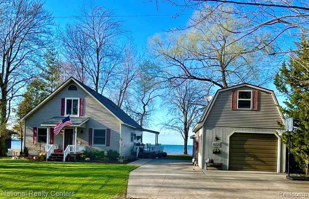 Homes For Sale - 6221 Lakeview Drive <br/> Port Hope, MI 48468