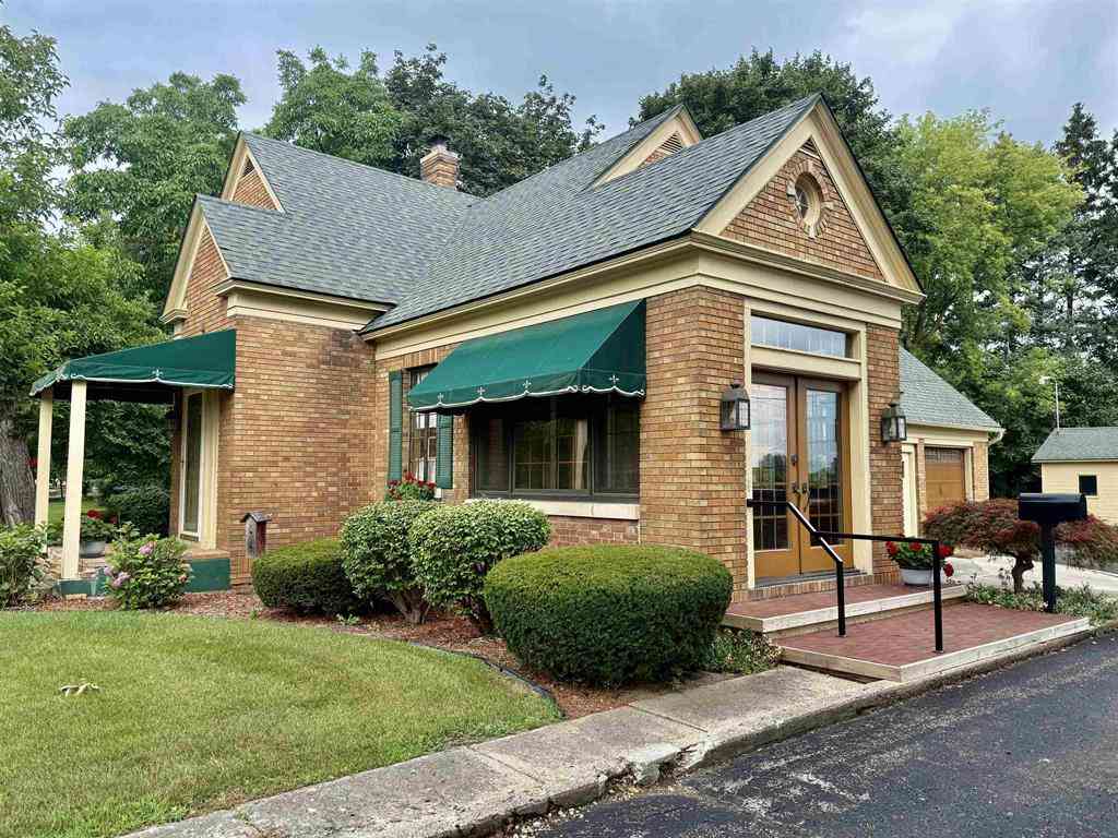 Homes For Sale - 717 E Saginaw Street <br/> Gratiot County, Breckenridge, MI 48615