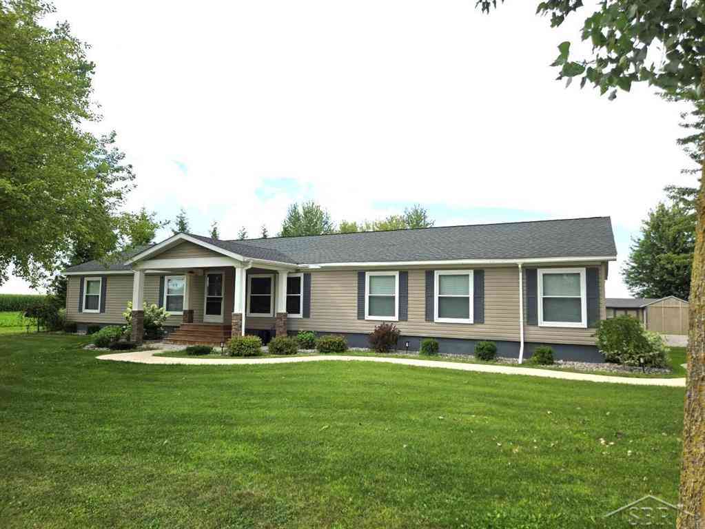 Homes For Sale - 1110 W Townline 14 Road <br/> Auburn, MI 48611
