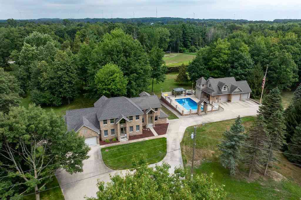 Homes For Sale - 900 E Pine Grove Drive <br/> Isabella County, Weidman, MI 48893