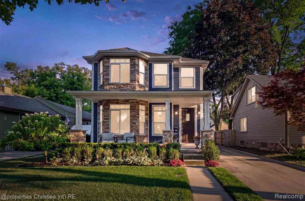 Homes For Sale - 1334 Cole Street <br/> Birmingham, MI 48009
