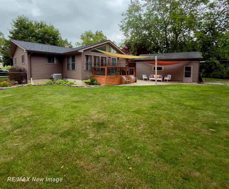 Homes For Sale - 4 Pitre Court <br/> Bay County, Essexville, MI 48732