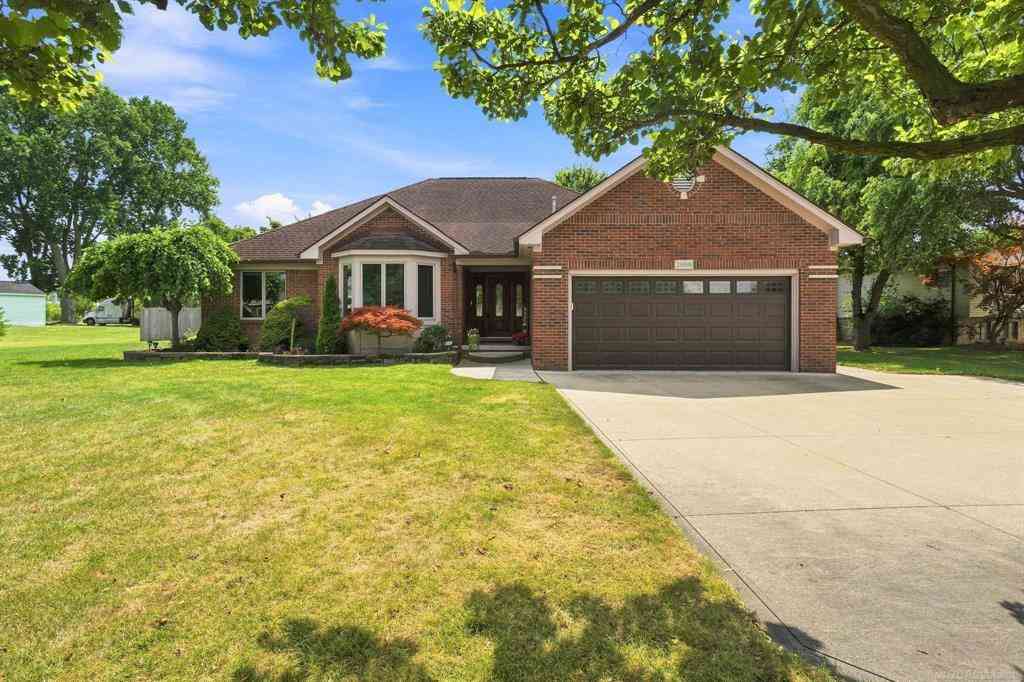 Homes For Sale - 21010 Miles S Street <br/> Clinton Township, MI 48036