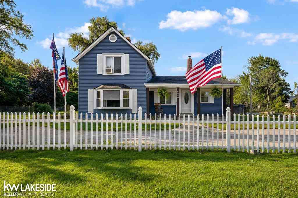Homes For Sale - 26560 26 Mile Road <br/> Macomb County, New Baltimore, MI 48051