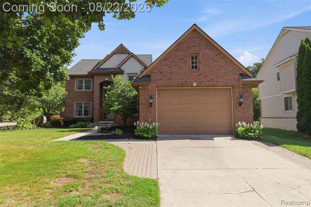 Homes For Sale - 1188 Trailside Boulevard <br/> Wixom, MI 48393