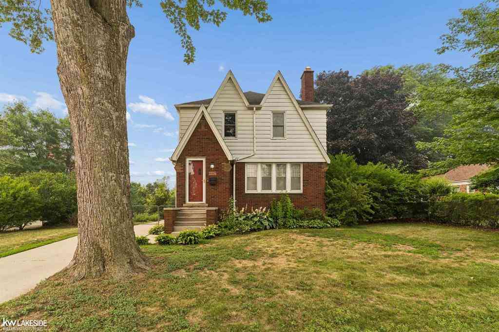 Homes For Sale - 22134 Colony Street <br/> Macomb County, Macomb, MI 48080