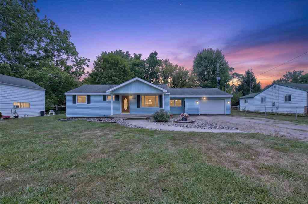 Homes For Sale - 6162 Sandy Lane <br/> Burton, MI 48519