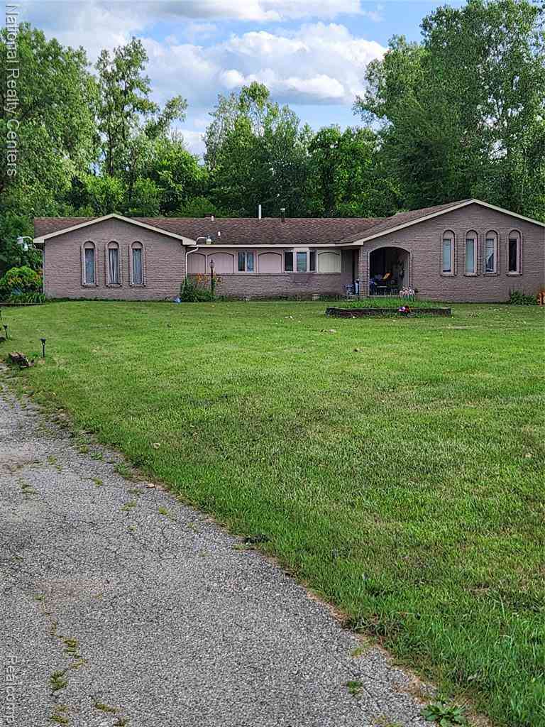 Homes For Sale - 8112 Willow Road <br/> Milan, MI 48160
