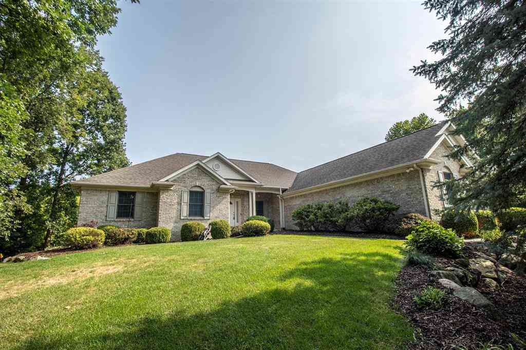 Homes For Sale - 2539 Rushbrook Drive <br/> Genesee County, Flushing, MI 48433