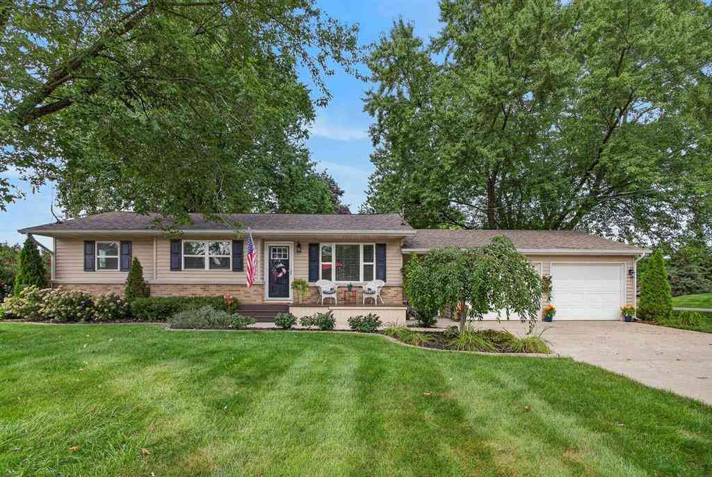 Homes For Sale - 6537 15th Avenue <br/> Jenison, MI 49428