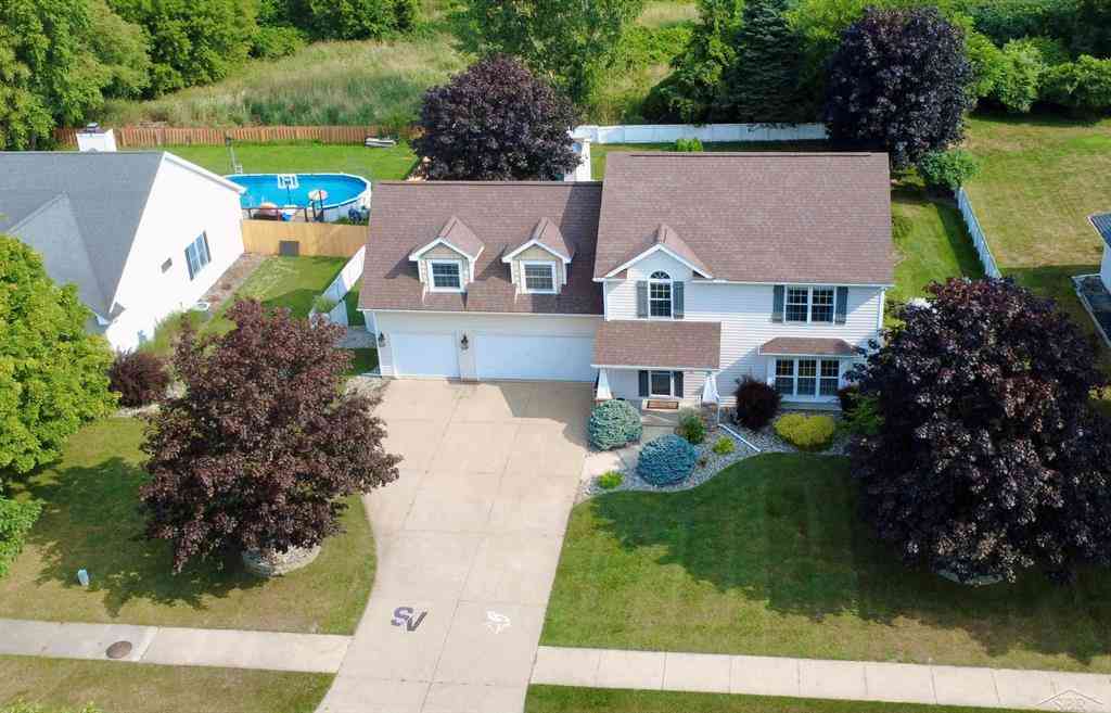 Homes For Sale - 8876 Valleyview Court <br/> Saginaw, MI 48609