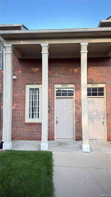 Condo For Sale - 24202 Chesapeake Circle <br/> Commerce Twp, MI 48390