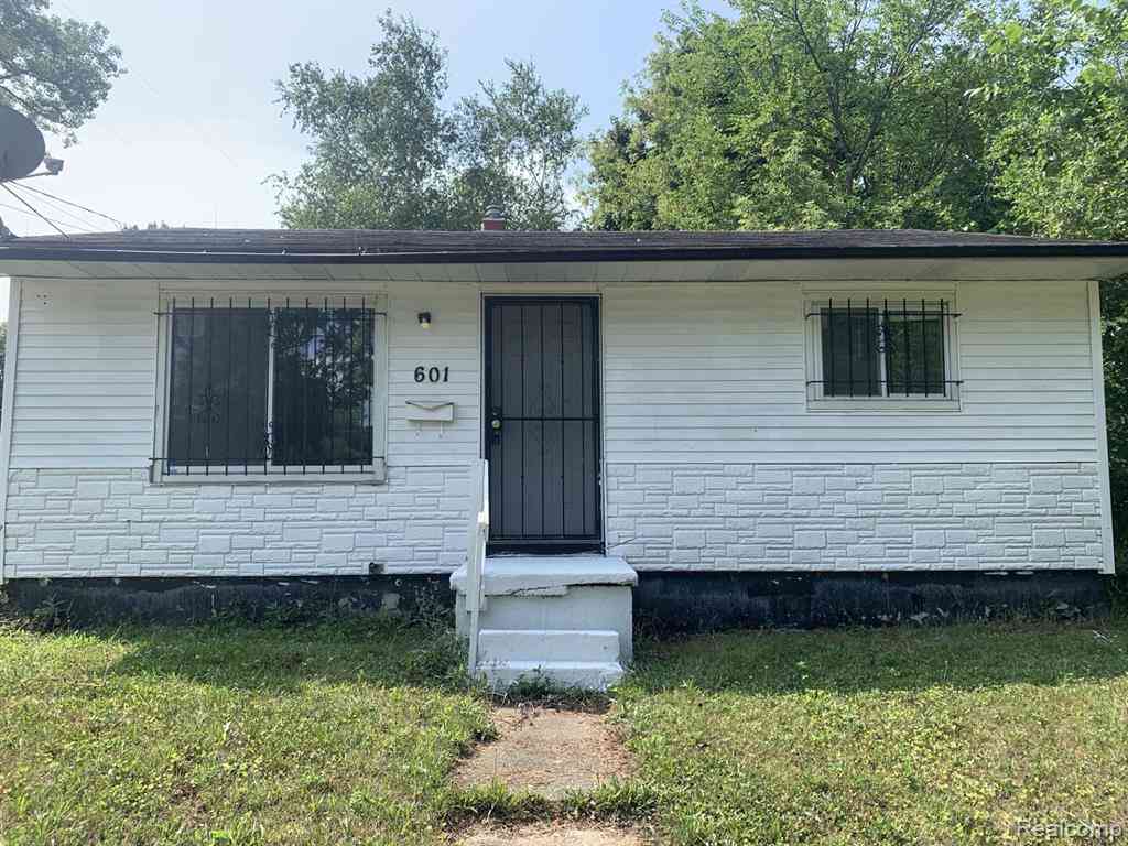 Homes For Sale - 601 W Alma Avenue <br/> Flint, MI 48505
