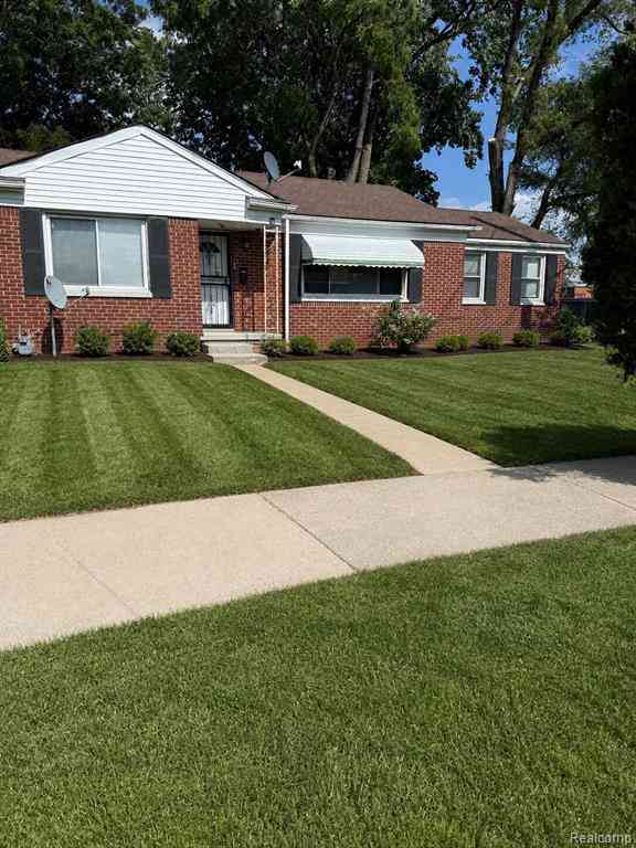 Homes For Sale - 18110 Snowden Street <br/> Wayne County, Detroit, MI 48235