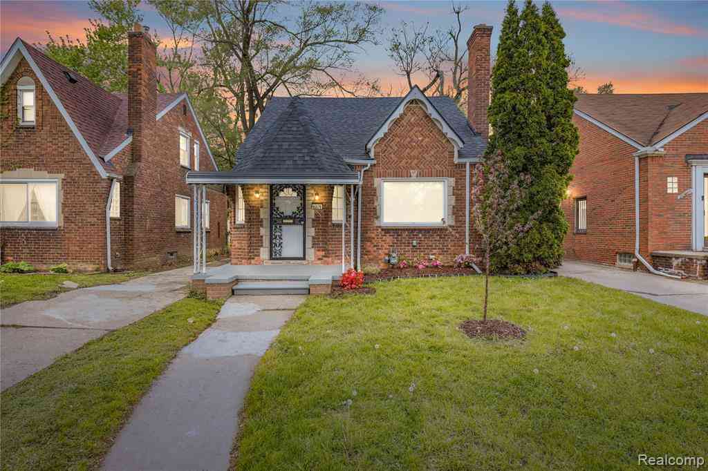 Homes For Sale - 16871 Asbury Park <br/> Wayne County, Detroit, MI 48235
