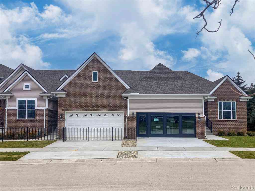 Condo For Sale - 9921 Crossview Trail  #125<br/> Howell, MI 48855