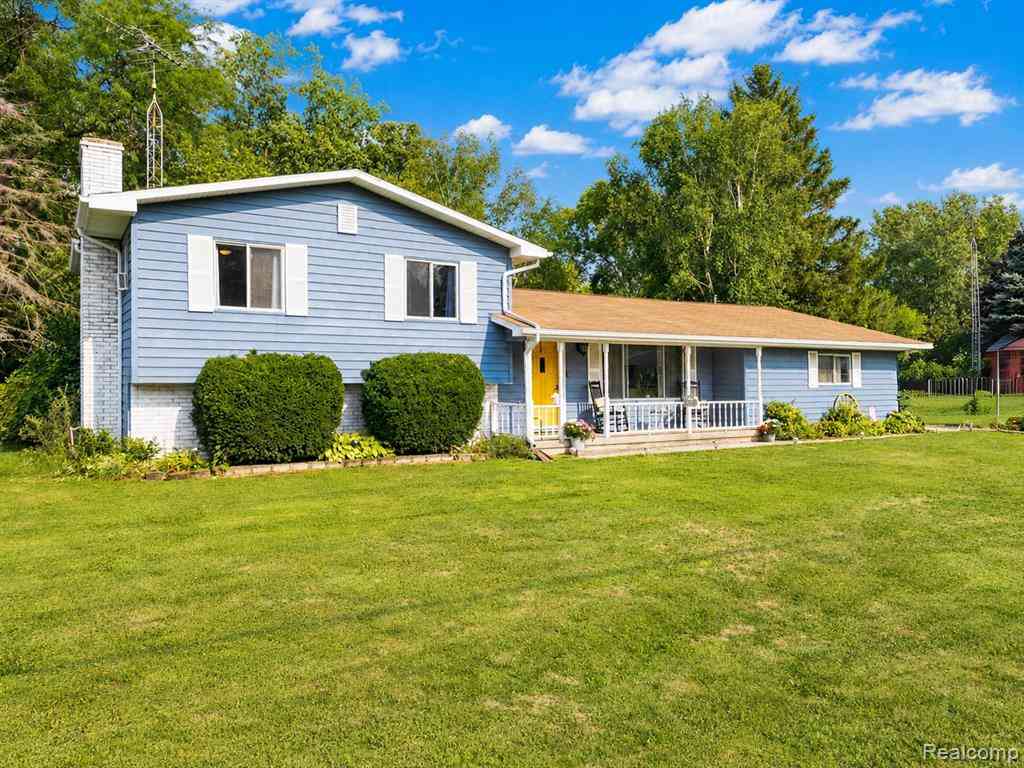 Homes For Sale - 5197 Capri Lane <br/> Flint, MI 48507