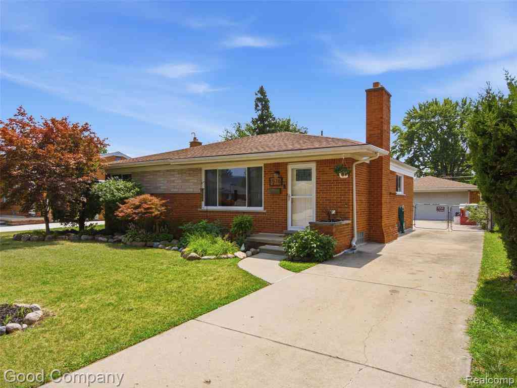 Homes For Sale - 1576 Myrtle Avenue <br/> Madison Heights, MI 48071
