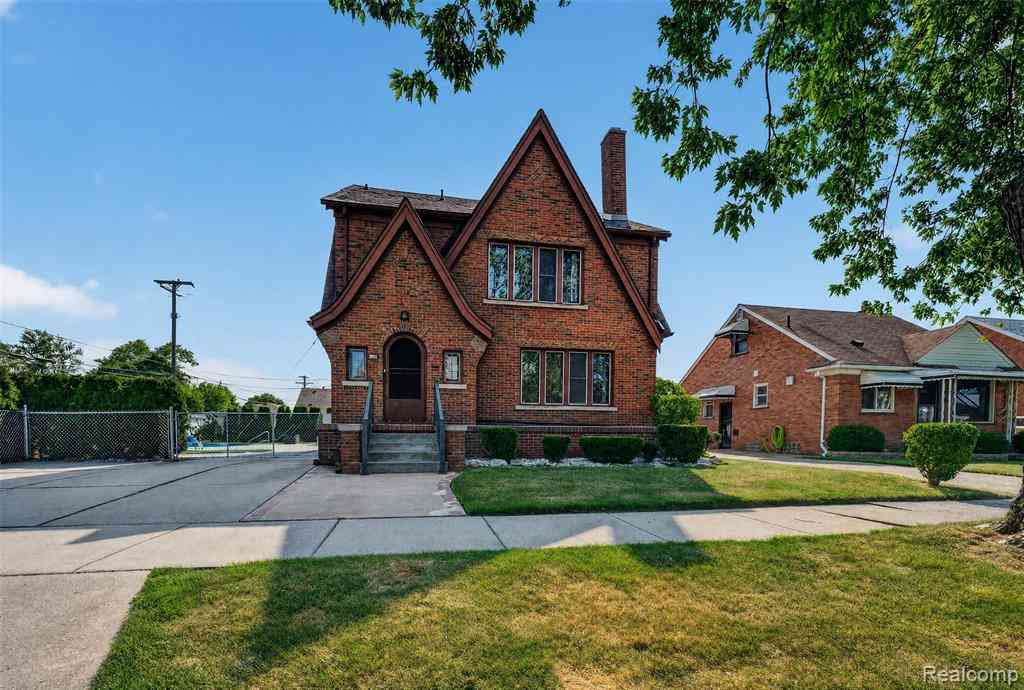 Homes For Sale - 9235 Hubert Avenue <br/> Allen Park, MI 48101