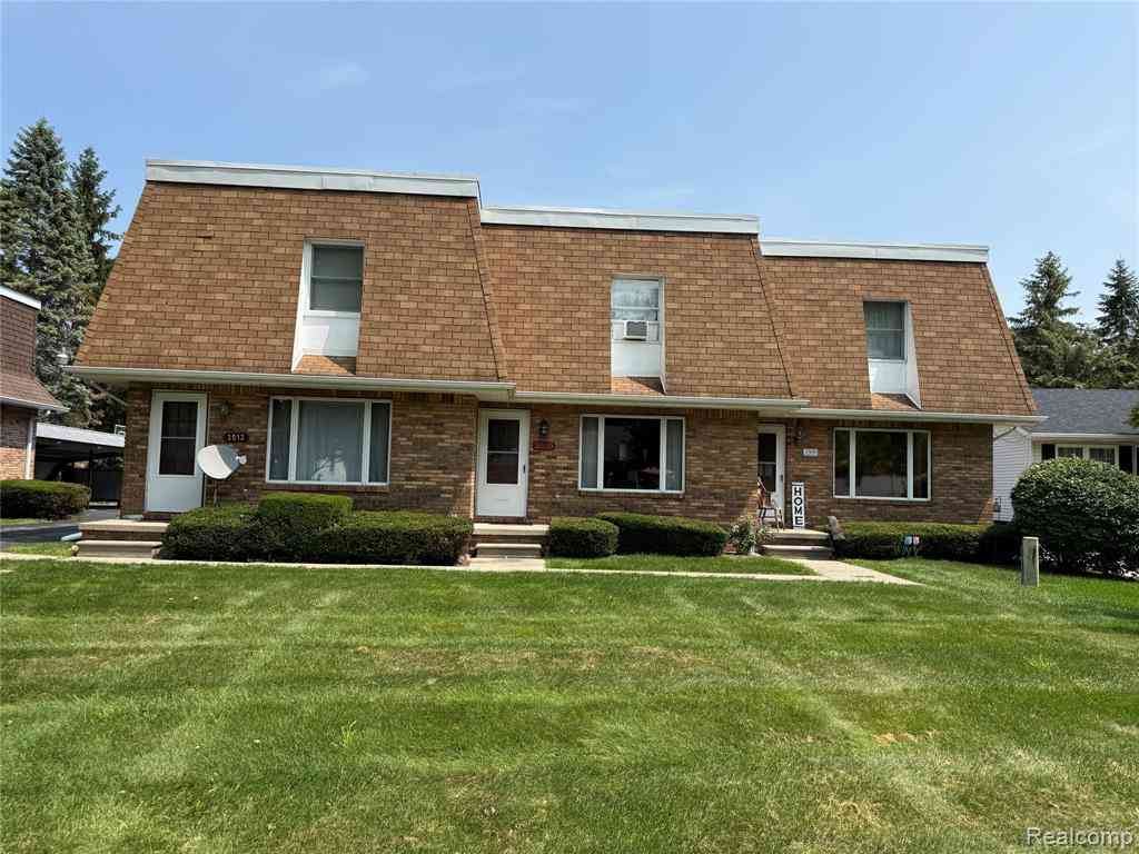 Condo For Sale - 3510 Holland Park Lane  #12<br/> Port Huron, MI 48060