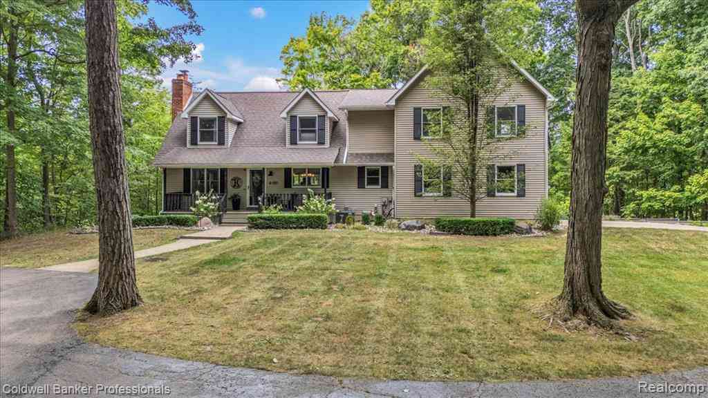 Homes For Sale - 4100 Waterland W Drive <br/> Metamora, MI 48455