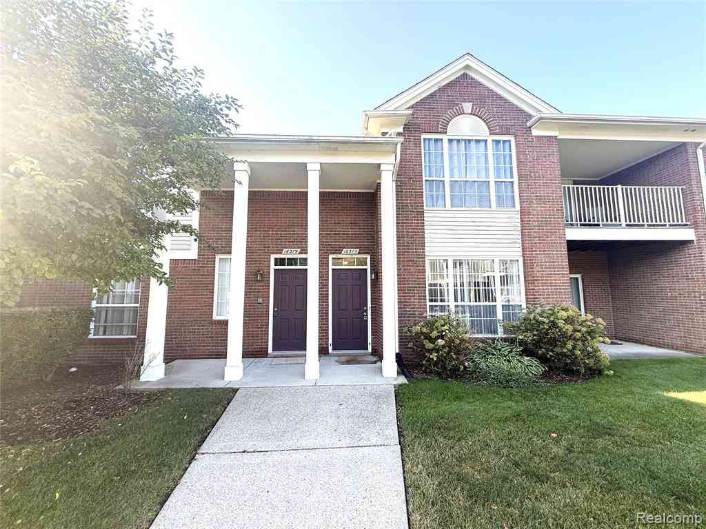 Condo For Rent - 16373 Grandview Drive <br/> Macomb, MI 48044