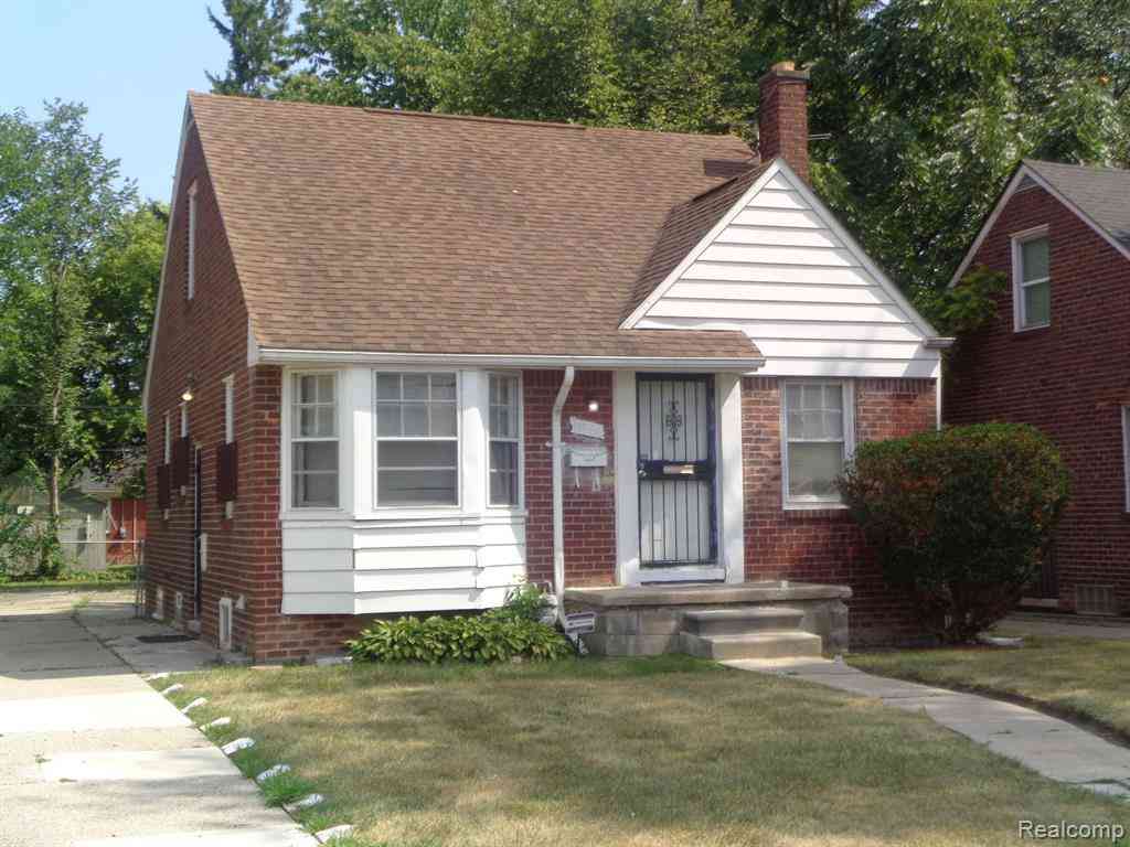 Homes For Sale - 11984 Lakepointe Street <br/> Detroit, MI 48224