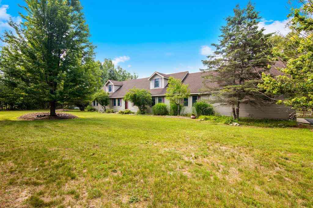 Homes For Sale - 8197 Valley Road, Nw  <br/> Rapid City, MI 49676