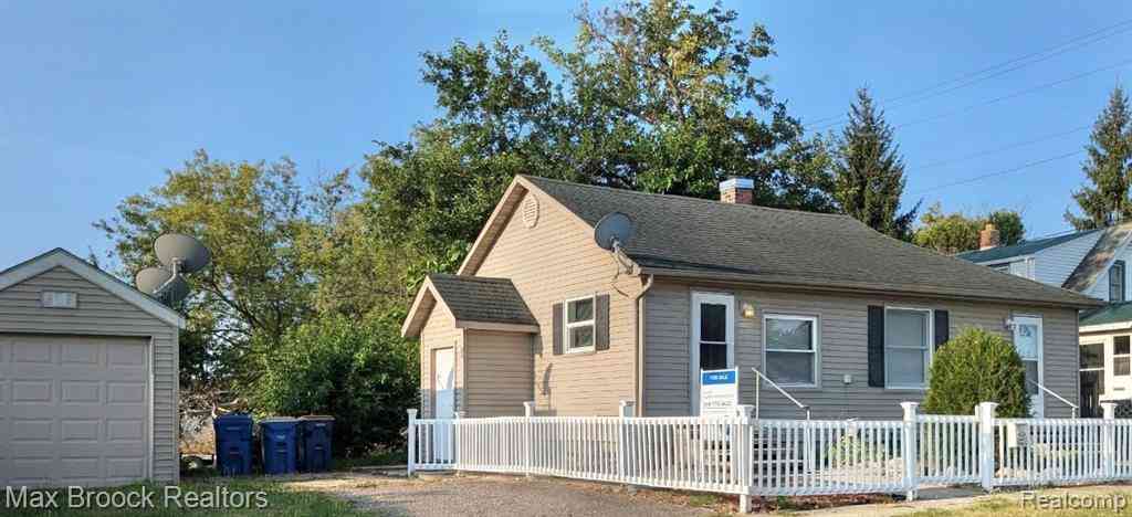 Homes For Sale - 913 Boston Avenue <br/> Oakland County, Waterford, MI 48328
